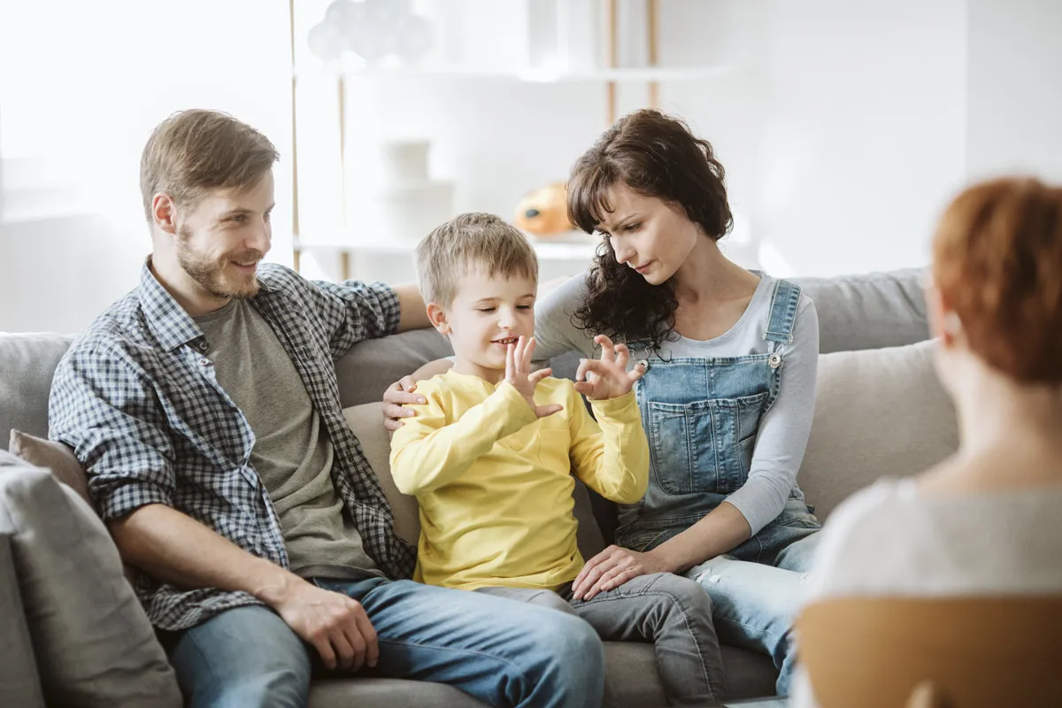 Comprendere e sostenere le fasi dello sviluppo, dalla nascita all’adolescenza